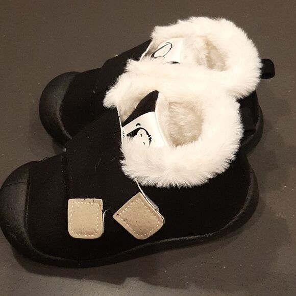 Black Suede Booties with Fleece Lining and Velcroe Closure - Picture 3 of 8